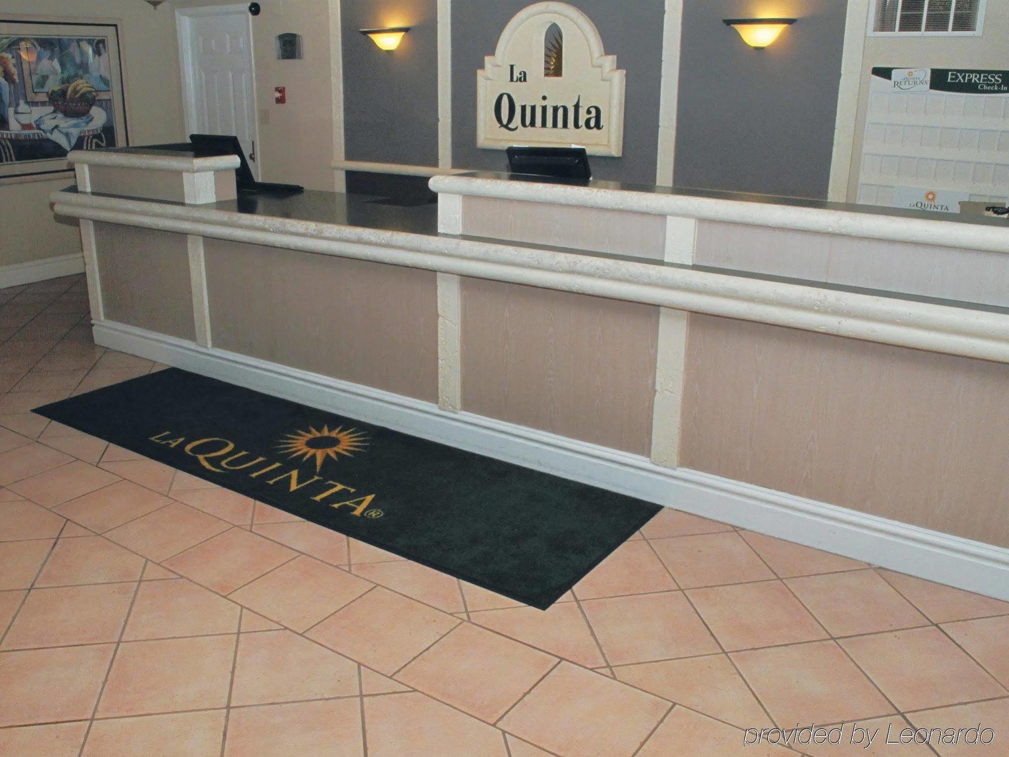 La Quinta Inn By Wyndham Moline Airport Exterior foto